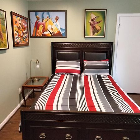 The Art Abbey Bed & Breakfast Houston Exterior photo